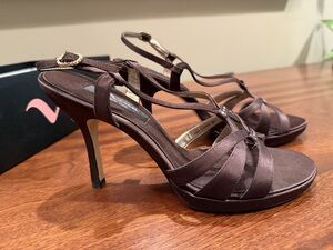Nina Women's Ginnie Chocolate Lustre Heels 8 1/2 NWT